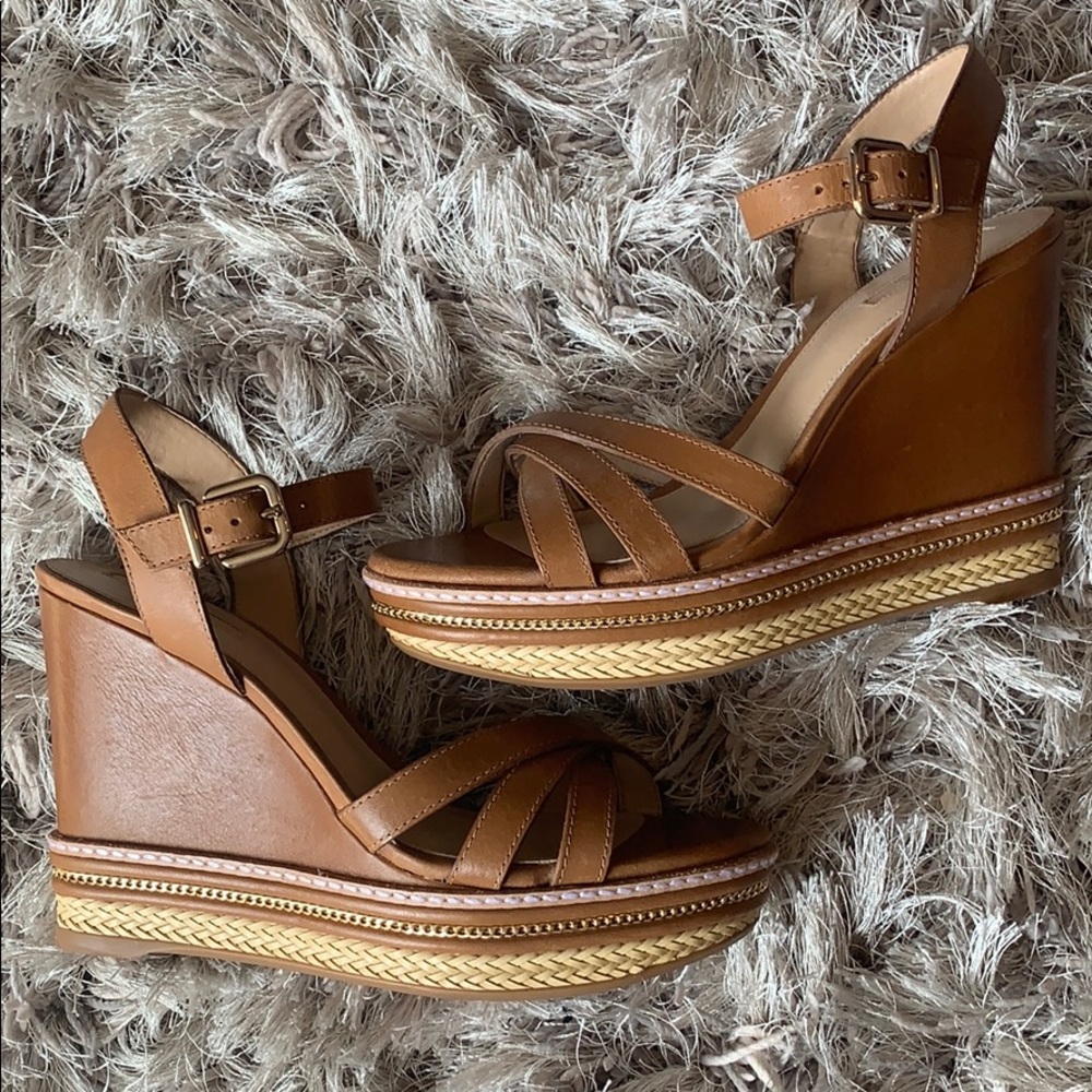 Antonio Melani Wedges